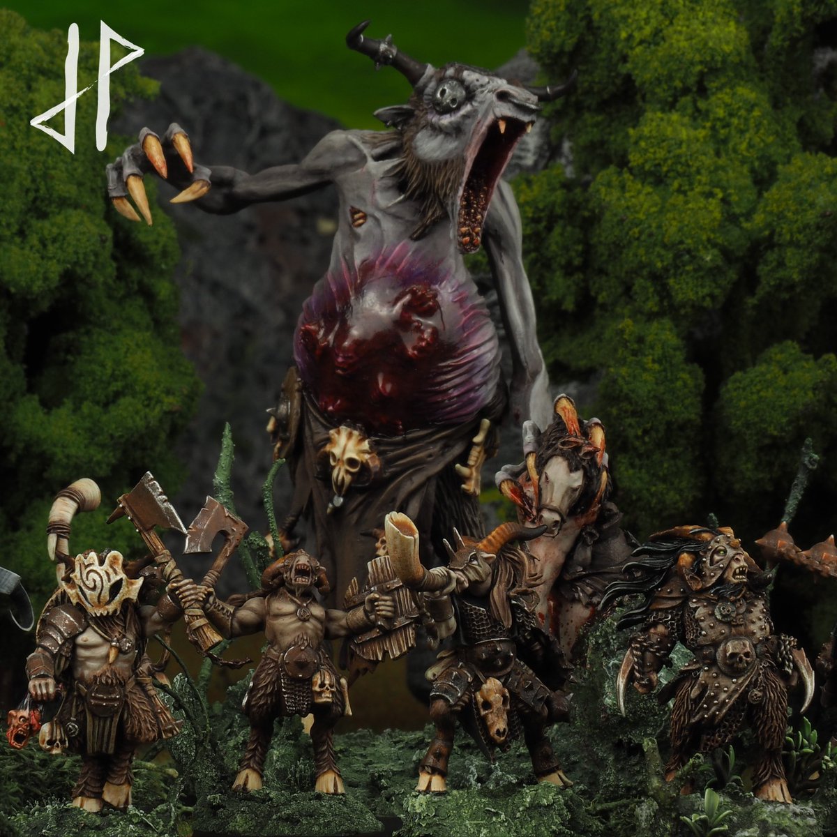 JPMiniatures's tweet photo. The true children of chaos. 

Realised I have never posted any group shots of my beasts since I rebased them, hopefully you'll enjoy some of these much better quality photos.

#beastsofchaos #beastmen #brayherds #gors #gorghon #beastlord #bestigors #paintingwarhammer #folkhammer https://t.co/D3IRIiQgmx