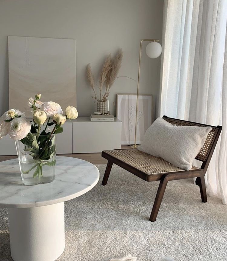 halzee_'s tweet image. manifesting my future apartment