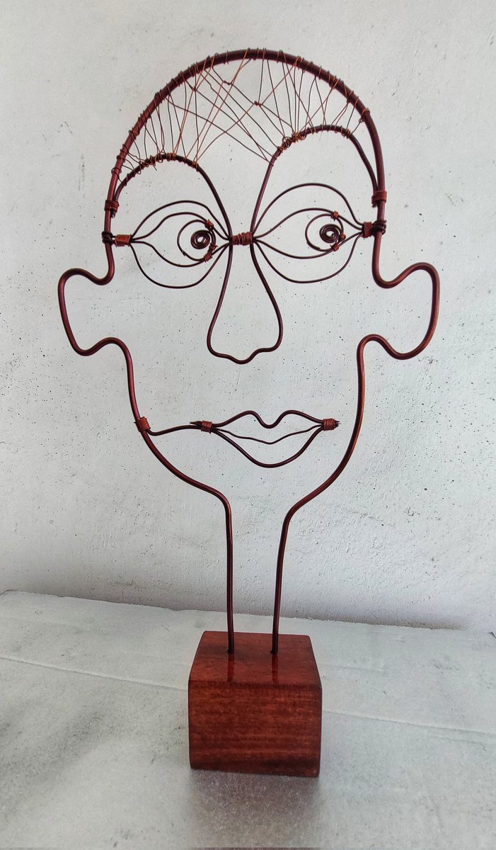 Eddykimani's tweet photo. Title - "I went to Alliance"
Alluminium wire
Hard Wood base
H21in by W12in
#wiredance #wiretherapy
#handmadekenya #homedecorkenya #officedecorkenya #wireart
#wiretreesculpture #wirebonsaitree #wiresculpture #wiresculpture #wiredrawing #wireart #wiredrawing #sculpture #wireartist https://t.co/wQ9bpk0pNl