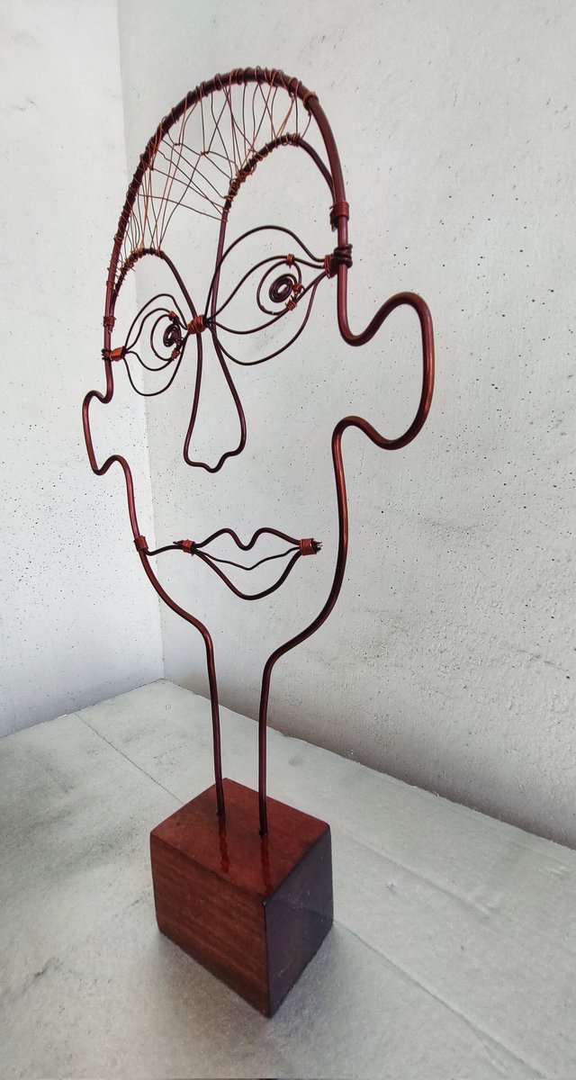 Eddykimani's tweet photo. Title - "I went to Alliance"
Alluminium wire
Hard Wood base
H21in by W12in
#wiredance #wiretherapy
#handmadekenya #homedecorkenya #officedecorkenya #wireart
#wiretreesculpture #wirebonsaitree #wiresculpture #wiresculpture #wiredrawing #wireart #wiredrawing #sculpture #wireartist https://t.co/wQ9bpk0pNl