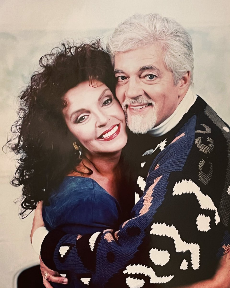 DaysHayes's tweet photo. A secret of PRIMARY importance for Soap Opera Lovers is posted today… Number 9!!
✨Link in bio✨
Bill wrote the unusual song for this situation. An amusing song, yet the secret can cause an emotional train wreck! 💕❤️ #SoapOperaSecrets #DougandJulie #DougsPlace https://t.co/Bk2Jz7tMu2