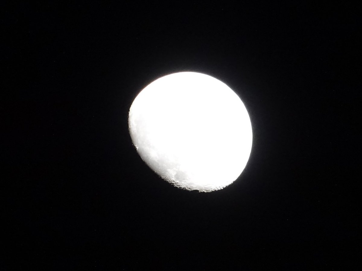 Prima #zoom op de #compactcamera #moon #maan