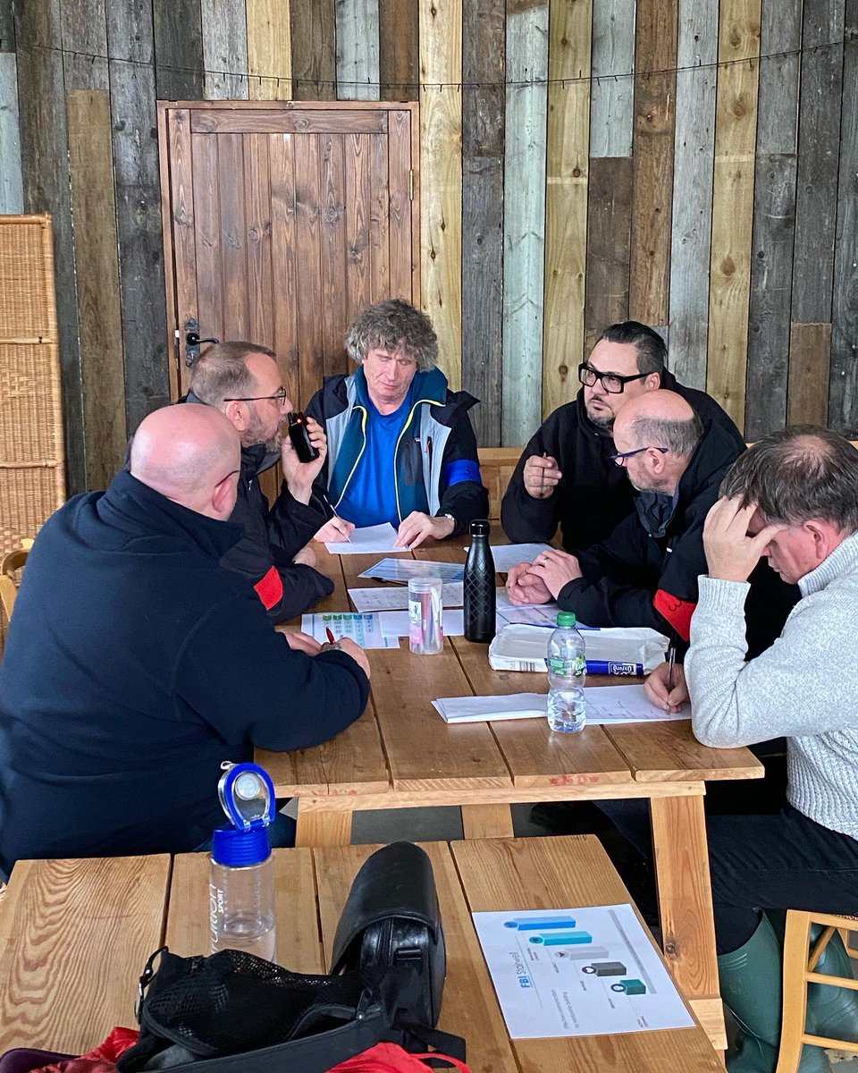 Busy week on the road for our Cleartrack coaches <a href="/GaryProutCGC/">Gary Prout CGC</a> <a href="/andyhalliday3/">Andy Halliday 💙</a> working with <a href="/WJ_UK/">WJ</a> in Somerset and XII Alliance (<a href="/HTMLTD/">Highway Traffic Management</a> , <a href="/Consilium_ts/">Consilium</a> <a href="/utstraining/">Up To Speed Training</a> ) up in Derbyshire. A rewarding week on ‘Op Threatline’ taking clients into places they thought they’d never be!