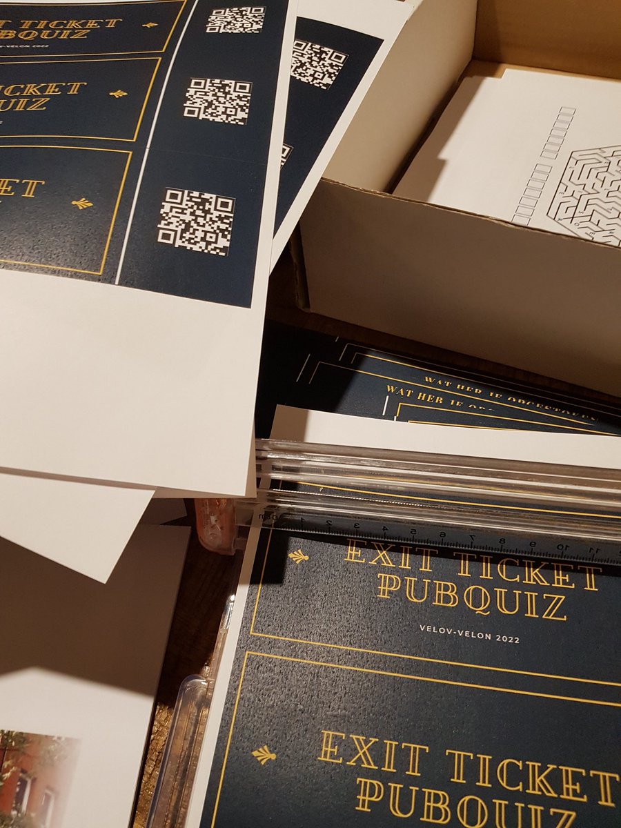 floreraar's tweet photo. Voorbereidingen voor onze educatieve pubquiz tijdens het Velov-Velon 2022 congres in Brugge. #floreraar, #nro https://t.co/MAtb79NI2y