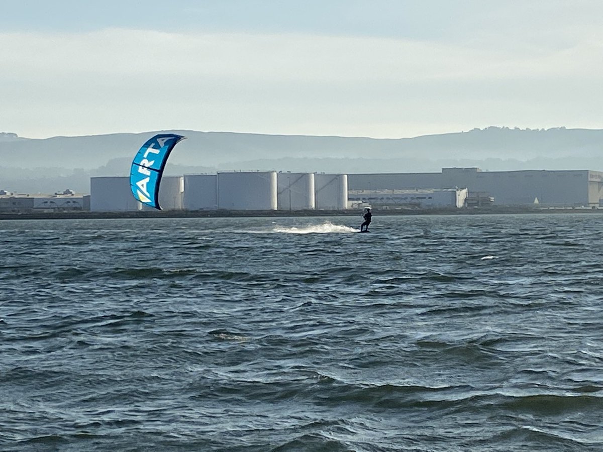 JeffKafka's tweet image. The wind season has begun. We are excited to teach future kiteboarders, wing surfers and foilers. We will be teaching most days between 12 and 7pm from March 15-Nov 15th. Can text 650-218-6023 to get on the schedule. Here are a few shots from our most recent lessons.