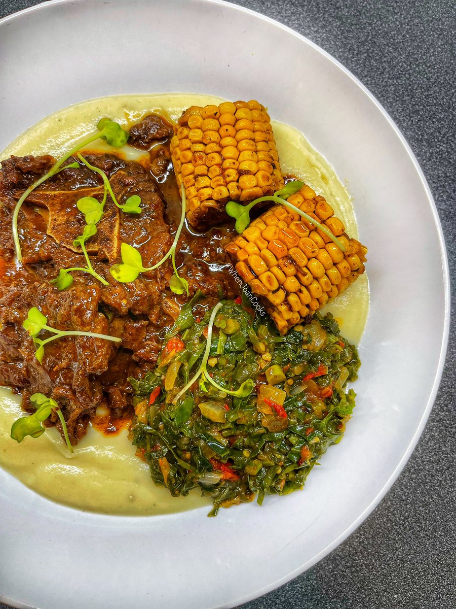 GabsDiva's tweet photo. β¦ #Dinner: Oxtail With Sweet Corn. Side Of βMorogoβ (actually Rape) With Added Lust Sauce By #MmabosChilli. Served With βMash Potatoesβ π€πΌπ₯°ππ» β¦ #WhenJoanCooks #MmaboThings #BecauseTheWeatherAllows β¦ https://t.co/uPXeuMzLZT