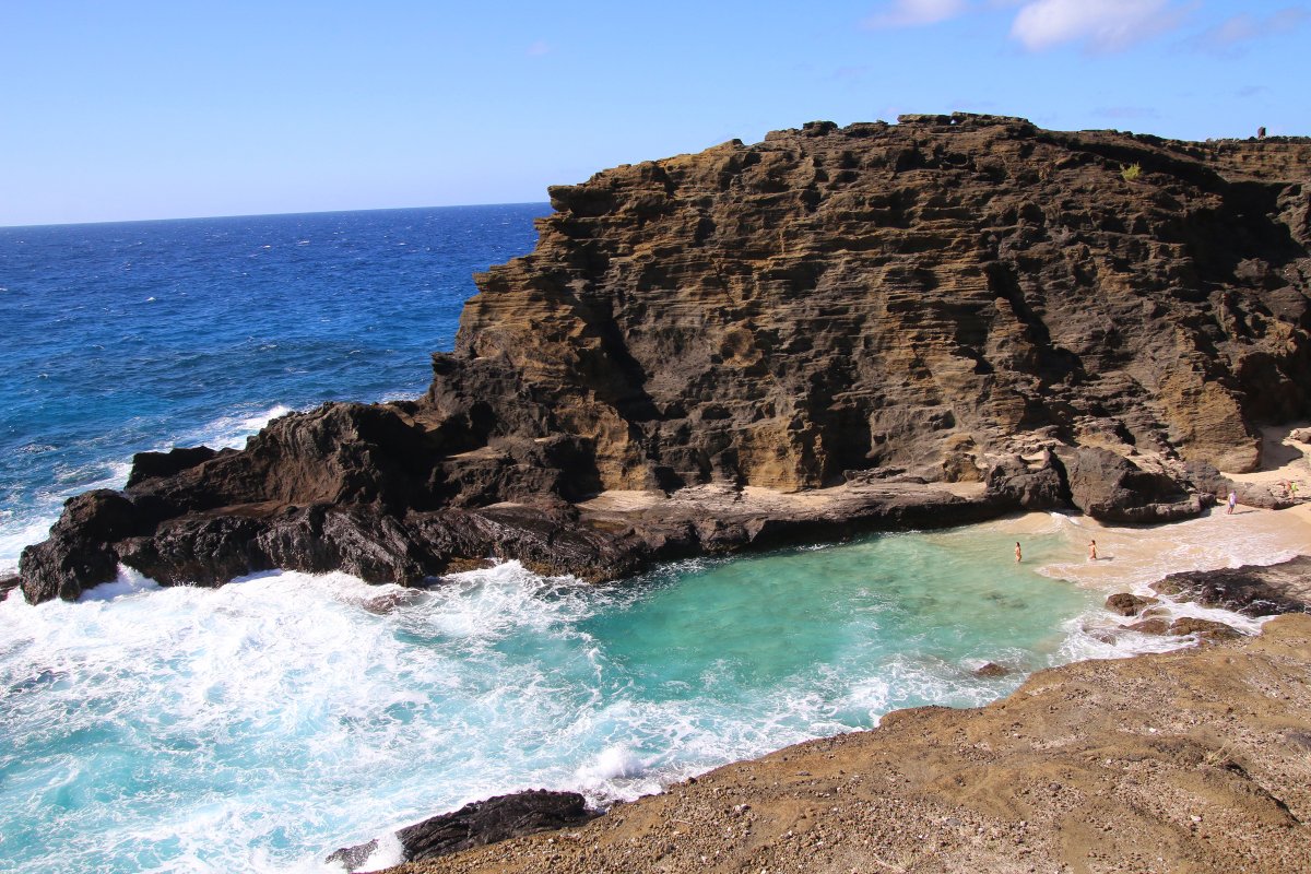 adventurelemon7's tweet photo. Halona Beach Cove was our first stop on a scenic tour of Oahu. I hope to hang out there on my next trip. #halona #halonabeach #beautifulbeaches #oahu #oahuscenicdrive #oahuhawaii #travelphotography #adventurelemon🍋

https://t.co/QEldSYUtTW https://t.co/pIxlk2XqnL