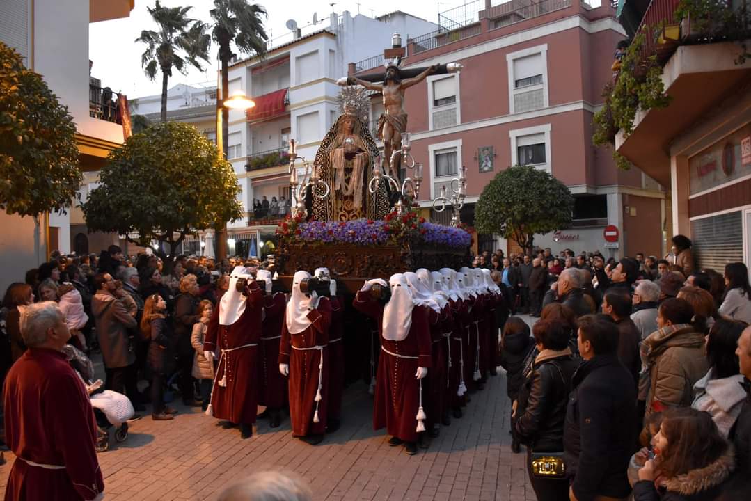 Actualidad Cofrade | Miguel Tienda Baena elegido nuevo capataz de la #Expiración tras la renuncia de Eduardo Barba, que hasta ahora ocupaba el cargo.

📸 Foto: José Antonio Recio

#Cuaresma2022 #SemanaSanta
#DoñaMencía