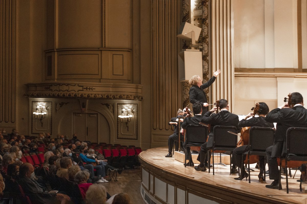 slso's tweet photo. SLSO #DigitalConcerts you can stream right now:
🌊 Elgar’s Sea Pictures (feat. Mezzo-soprano Sasha Cooke)
🎵 Rimsky-Korsakov’s Scheherazade
🎹 Bach’s Violin Partita No. 1 (trans. for marimba)
Unlimited streaming through Aug 31.
Learn more >> https://t.co/aqN9gOFXjD https://t.co/Jho7tk7C2F