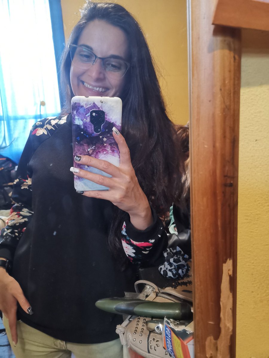 CristyPalma87's tweet photo. Hoy en #cosasqueanadieleimportan
Renové mis lentes por fin!
Lista para leer miles de textos 🤭
Oye lentes hasta con filtro UV por un excelente precio en #OpticaPopular
@JorgeSharp excelente atención, agradecida de el personal y la calidad del servicio prestado. https://t.co/tAmA4aGfR1