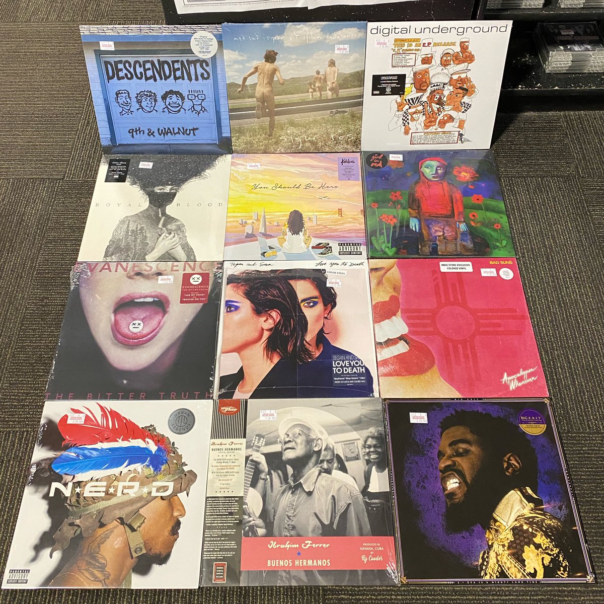 cactus_music's tweet photo. REMINDER, we get restocks every day, so if you don't see something in stock? Be sure to check back for “daily-ish” restocks or new arrivals. Here's a small sampling from today, Monday, 3/14/22! #shoplocalhouston ⠀⠀⠀⠀⠀⠀⠀⠀⠀⠀⠀⠀⠀⠀⠀⠀⠀⠀⠀ https://t.co/DKEZPmfBbP