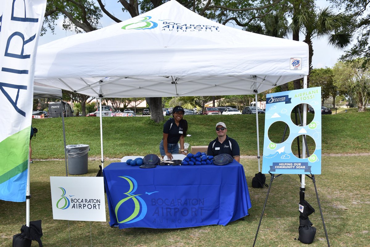 AirportBoca's tweet photo. This past Saturday, Boca Raton Airport management had a great time meeting and connecting with the community of Boca at the Boca Chamberβs 10th Annual Community Cookout. Thank you @bocachamber for putting on another great event!
#CommunityCookout #BocaRatonAirport https://t.co/SGn2gvw78G