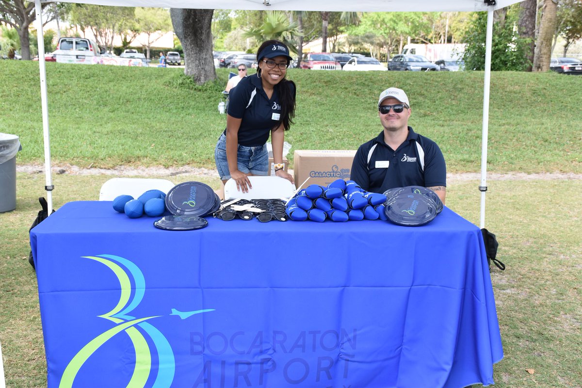 AirportBoca's tweet photo. This past Saturday, Boca Raton Airport management had a great time meeting and connecting with the community of Boca at the Boca Chamberβs 10th Annual Community Cookout. Thank you @bocachamber for putting on another great event!
#CommunityCookout #BocaRatonAirport https://t.co/SGn2gvw78G