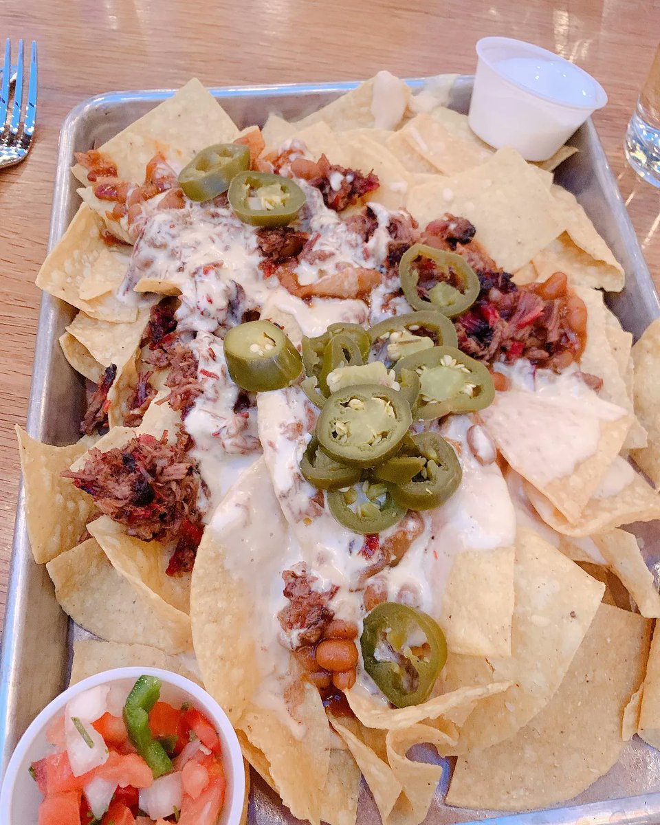 DallasSmokyRose's tweet photo. 🎉It's Happy Hour at Smoky Rose!!🎉

$5 Brisket Queso 
$5 Bar Nachos 
$5 Deviled Eggs 
$5 Wings 
$5 House Sliders 
$5 Staples 
$5 House Wines on Tap 
$5 Craft Beers on Tap https://t.co/LcmtlWxABY
