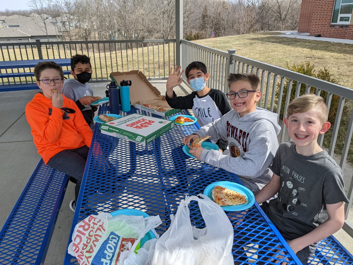 Celebrating Pi Day by treating these Marvelous Mathematicians who memorized the first 100 digits of pi! <a href="/hhehornets/">Hawthorn Hill Elementary</a>