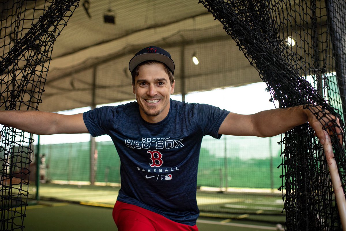 RedSox's tweet photo. HERE’S KIKÉ! https://t.co/ubzdxpjNaN