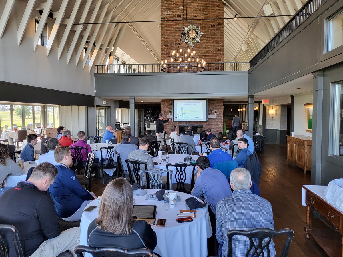 MizunoGolfNA's tweet photo. Price-less knowledge on custom fitting being dished out by our own @billpricepga today at our regional fitting school. Many thanks to Coldstream CC in Cincinnati for being a great host #SwingDNA #ShaftOptimizer https://t.co/PfpCJPMlnD
