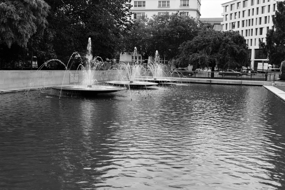 PaulMarklew2's tweet photo. Taken in London 
#nikon_uk #raw_uk https://t.co/6bpFjBJut8