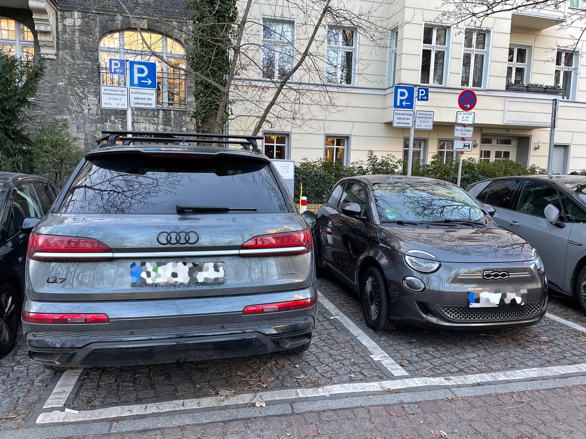 SteveFi04457564's tweet photo. Wenn du nicht lädst, wirst du geladen! 😉 https://t.co/DeiZ6IFNaZ