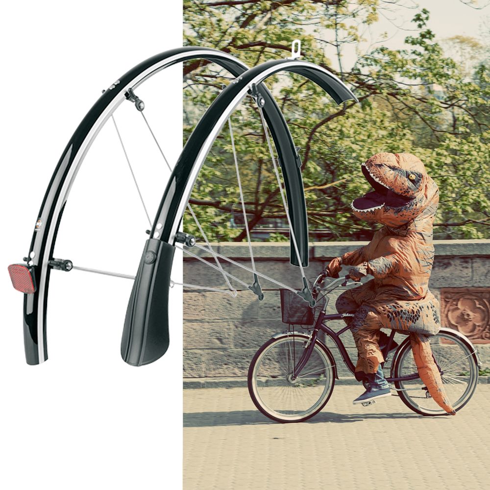 Wear what you like on your morning commute - just make sure your bike is wearing Bluemels. The Bluemels Reflective Fender not only keeps you dry, but it's reflective strips helps you be seen - just in case your outfit doesn't.

ow.ly/sw9h50I2OzU

<a href="/sks_germany/">Michael Schumacher</a> #sksgermany