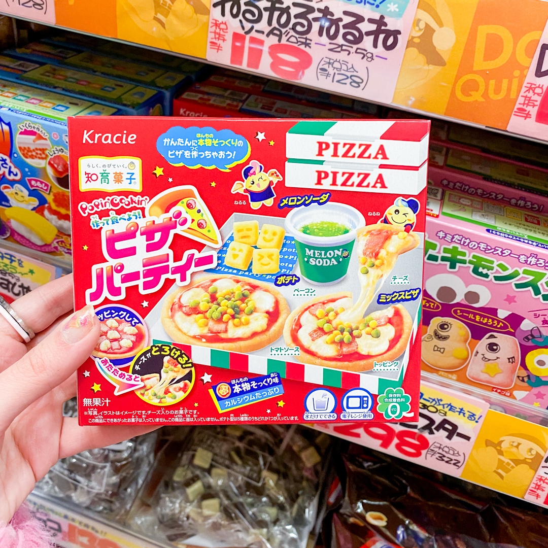 JapanCandyStore's tweet photo. ๐๐ป Kracie Popin' Cookin' DIY candy kits are always fun to do! ๐๐ฌ Have you tried them? ๐
Shop here ๐๐ป https://t.co/QosvpdMpMJ
#japancandystore #kracie #kraciepopincookin #popincookin #diycandy #diycandykit #japanesecandy https://t.co/MiMOZW5uTL