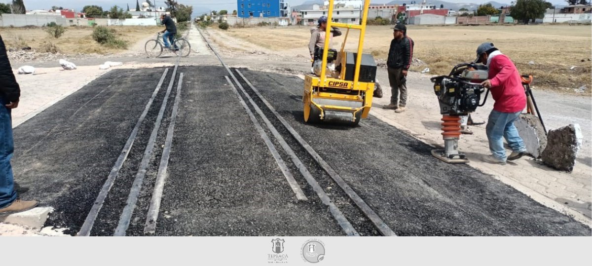 SMyPCTepeaca's tweet photo. #Informamos l En temas de protección civil para los ciudadanos, te informamos que se realiza la compostura del paso de la vía del tren en la calle 5 oriente, para que así también puedas circular con tu automóvil de manera más segura a la hora de cruzar esa zona. https://t.co/mg5iuK6M5g