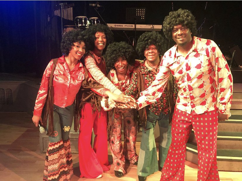 Another amazing weekend performing with #anighttoremembermotownshow The hottest Motown show around. See us at a #theatre near you soon #getready #motown  #bizzidixon