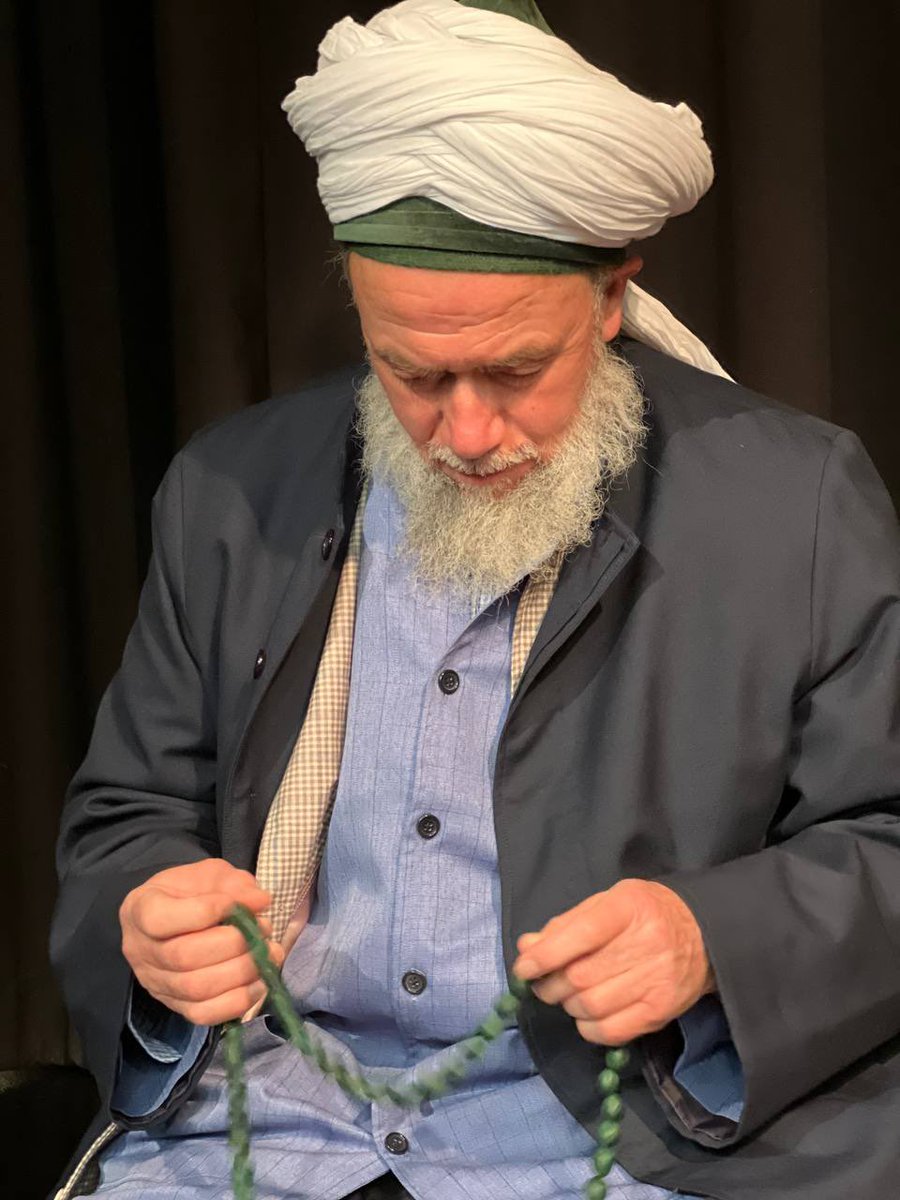 MawlanaUKTour's tweet photo. #MSMUK22

*LIVE:* with Mawlana Shaykh Muhammad Adil ق - Leceister, UK

https://t.co/38Q5NvVphu

#ShaykhMehmetEffendi #NaqshbandiHaqqani https://t.co/6bEpPH5XDf