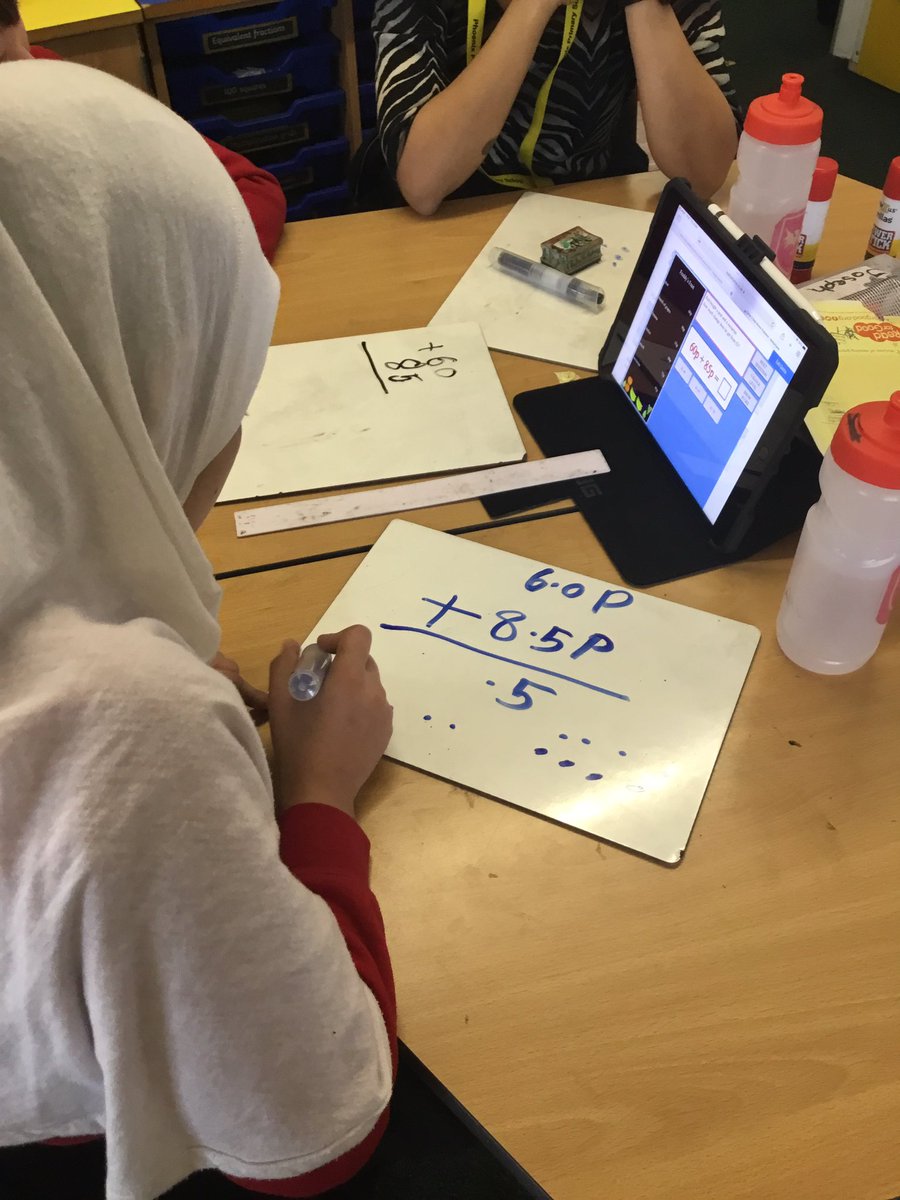 year4phoenix's tweet photo. Year 4 have been solving 2 step money problems using the program Maths Frame. They worked out their calculations on a whiteboard in order to solve each step of the problem. 💰@MathsPhoenix @PhoenixComputi2 https://t.co/8VsPKcnfji