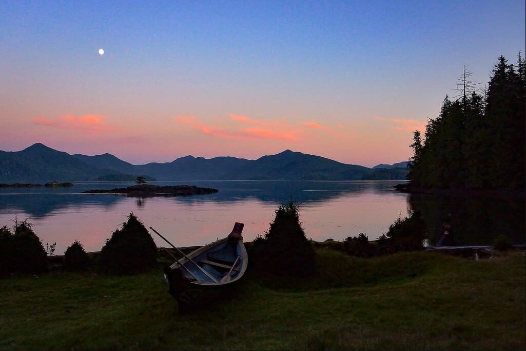 coastfunds's tweet photo. #JOBALERT ➡️ Here's a 🧵 of current job opportunities throughout the #GreatBearRainforest and #HaidaGwaii.

(New jobs will be added to this thread as they come up.) 

#IndigenousJobs #FNJobs #BCJobs https://t.co/o1aup6MA8f