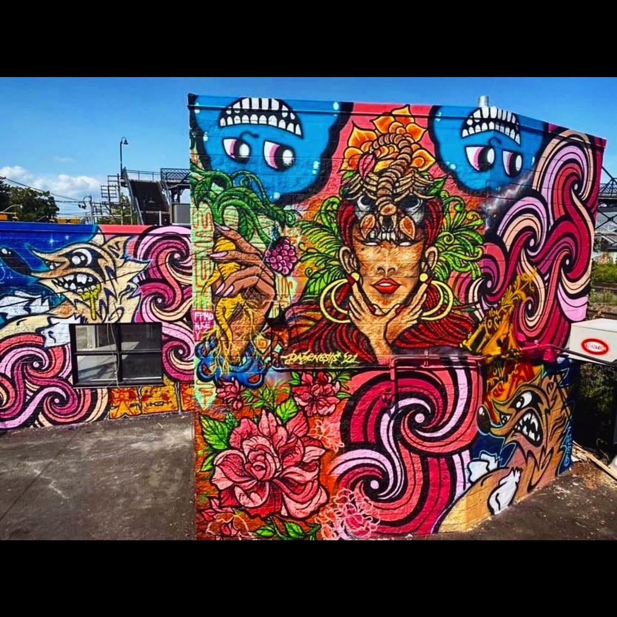 dajenesisx's tweet photo. Fun summer memories with lots of paint, music and the only @timmydrift - What will Summer 2022 have in store for us? ✨ https://t.co/zVk6uArtvT