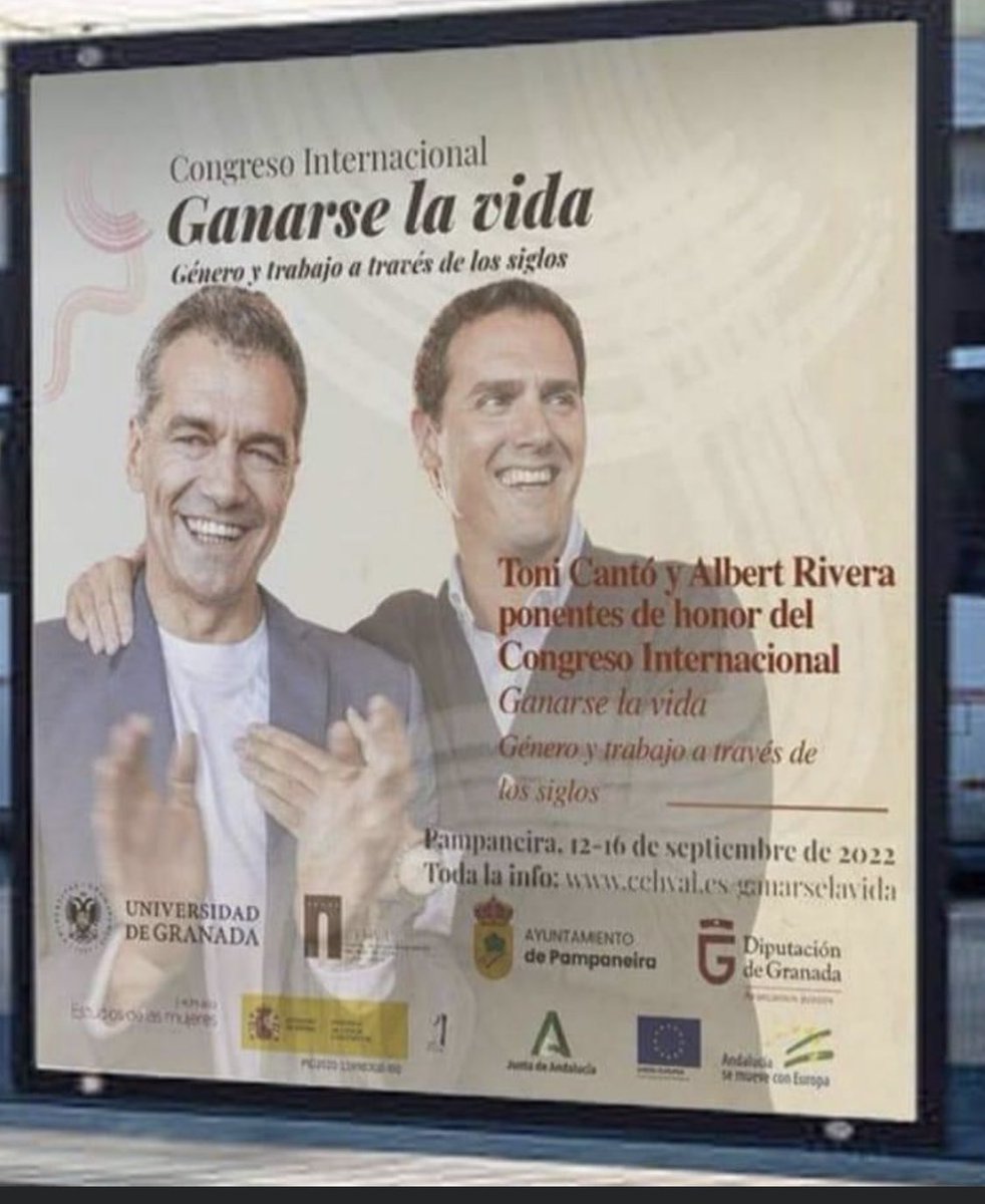 raulmtt's tweet photo. ¿Que no podíamos superar lo de los reyes? Sujétame el cubata… https://t.co/tpQhjEWBHr