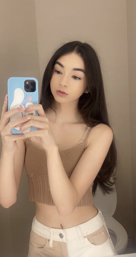 ava 🤍 tweet media