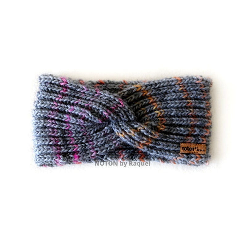 notomcerto's tweet photo. When you're wearing this knit headband you will feel warm and cozy, even when you're going for a walk in the park, on the colder days! 
Check it out at our online shop ⬇️ https://t.co/uXUNr8nYkr
#notonbyraquel #knitheadband #hairaccessories https://t.co/kgXg0ihLe5