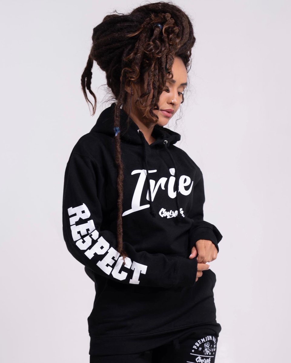 CYEvolution's tweet photo. You had me at Irie 🖤 New colors available worldwide at https://t.co/NdFDtMEhOq  
•Model: @IIKayaIses 

#Irie #Hoodies #Cooyah #apparel #reggae #locstyles #rasta #hoodie #vibes https://t.co/6KmOM5vS5m