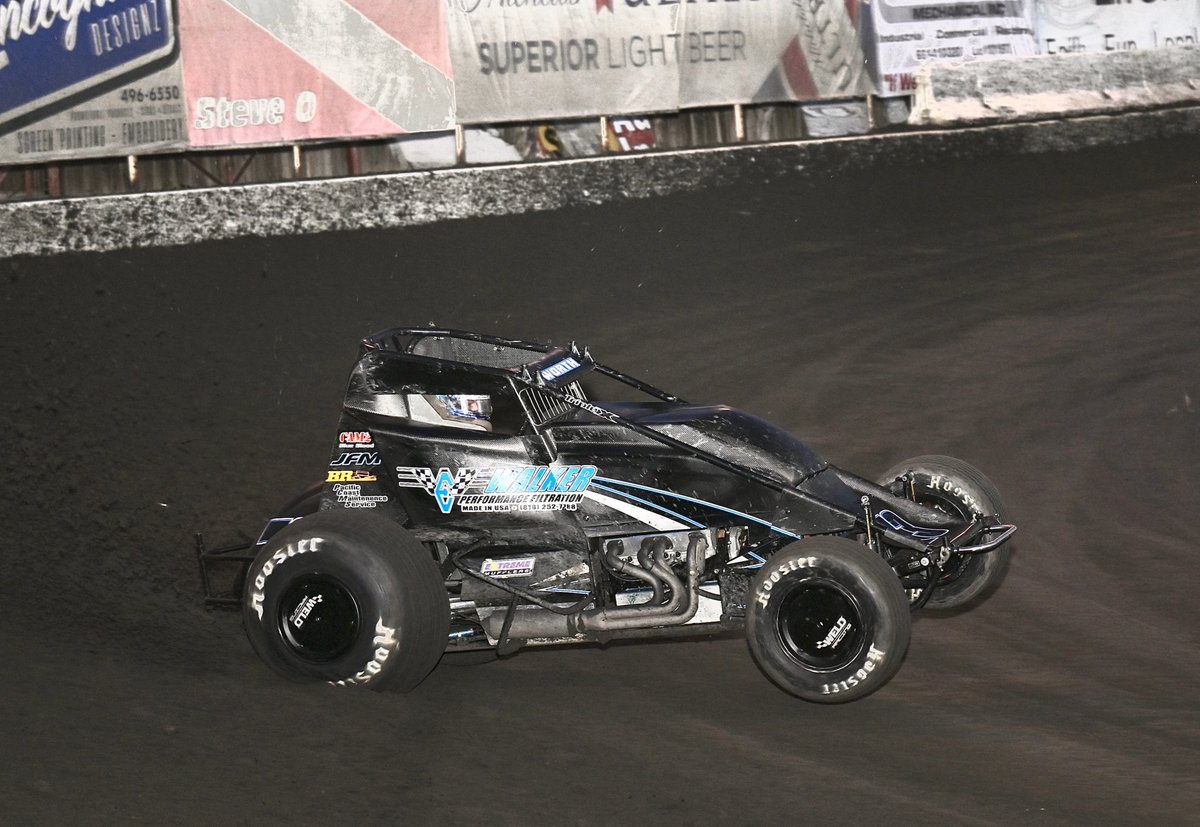 <a href="/BAKOSPEEDWAY/">BAKERSFIELD SPEEDWAY</a> <a href="/bworth44/">Ben Worth</a> <a href="/USACwc360/">West Coast Sprints</a> Ben Worth getting the front end up during qualifying at Bakersfield Speedway.
