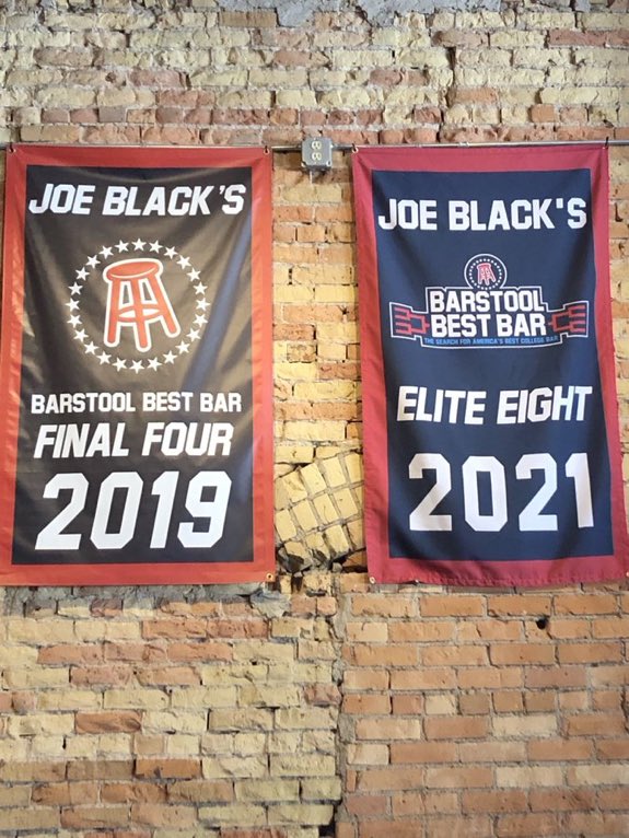 Let’s Hang Another Banner! Vote for Joe’s! #BestBarJoeBlacks