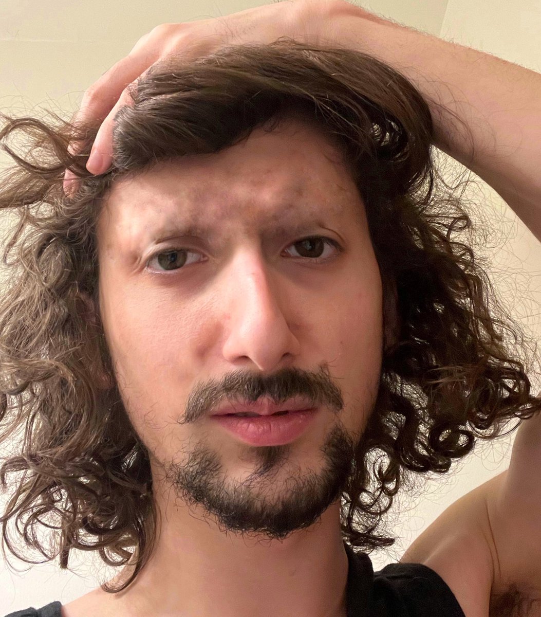 never going to Burger King again man idk what the fuck they putting in those nuggets