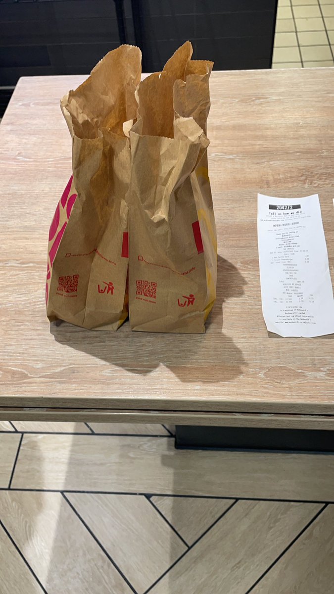 jamie010291's tweet photo. #McDonalds your sittingbourne branch is getting worse every time I come here https://t.co/nKNpjLnsgy