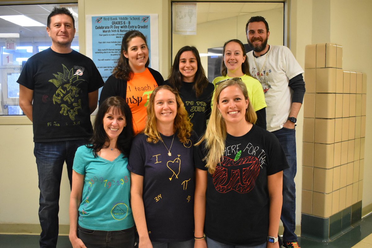 MNavalany's tweet photo. How did you celebrate #piday2022? The math department at @rbmsROCKETS always brings the joy factor on 3.14 (and every other day 🙂)
@velasteguie1 @kmkansky @mr_isaacs_math @MrsDarlingRBMS @RBMSCoco @HartmanRBMS @rbmsfinnigan @DreamBigRB @RedBankSup https://t.co/r0Y6qKF6kn