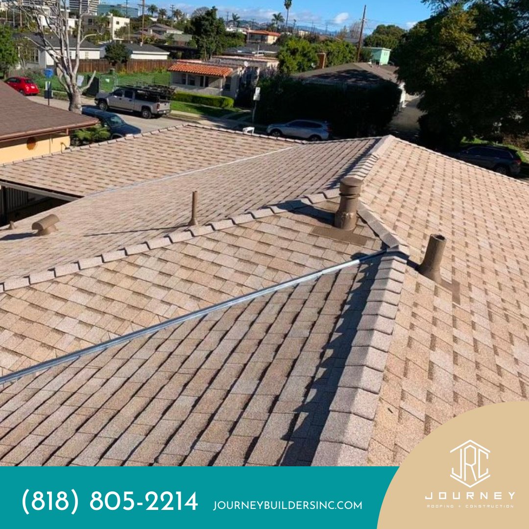 JBuildersInc1's tweet photo. When shingles are installed correctly and properly maintained, they can last for about 25-30 years.

Contact us today for a free estimate!
💻  https://t.co/BY01dHp5wm
☎️ (818) 805-2214

#losangelesroofing #roofrepair #roofmaintenance #commercialroofing https://t.co/sAcVAykAil