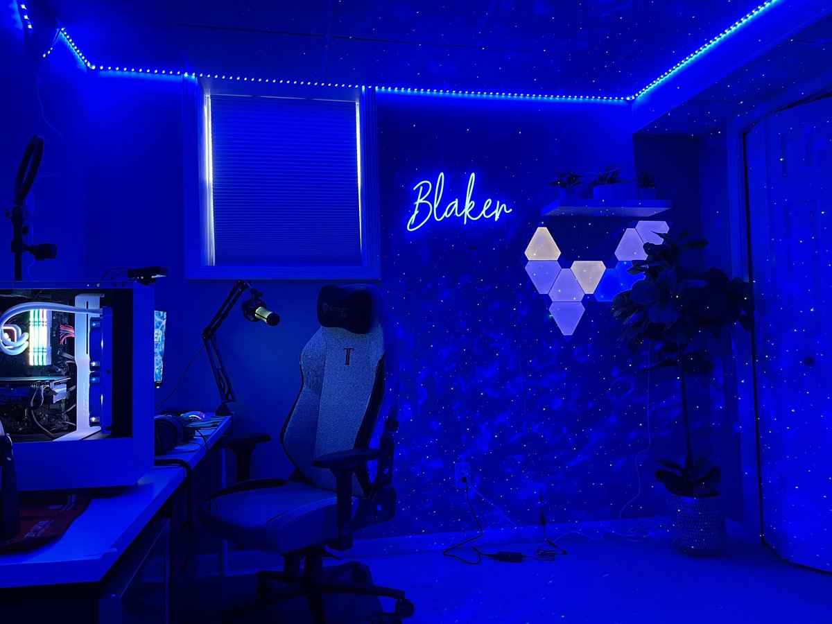 Blaker tweet media