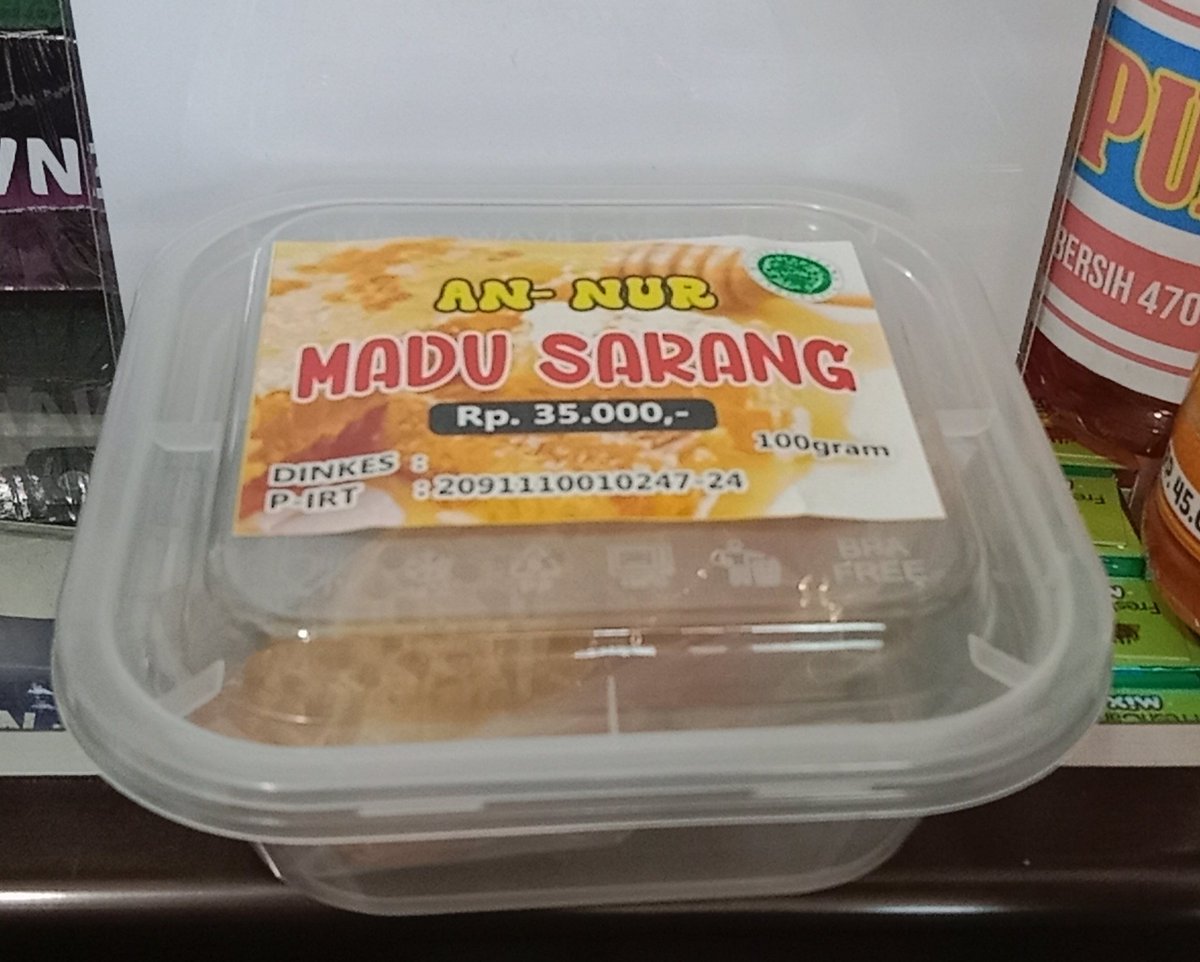 CapahS's tweet photo. Madu sarang Asli.... 
100% Asli dari lebah Alam Aceh... 

#tidur 
Bukan #RitualSesatIKN 
Jelas #Halal https://t.co/J0INyEsVcL