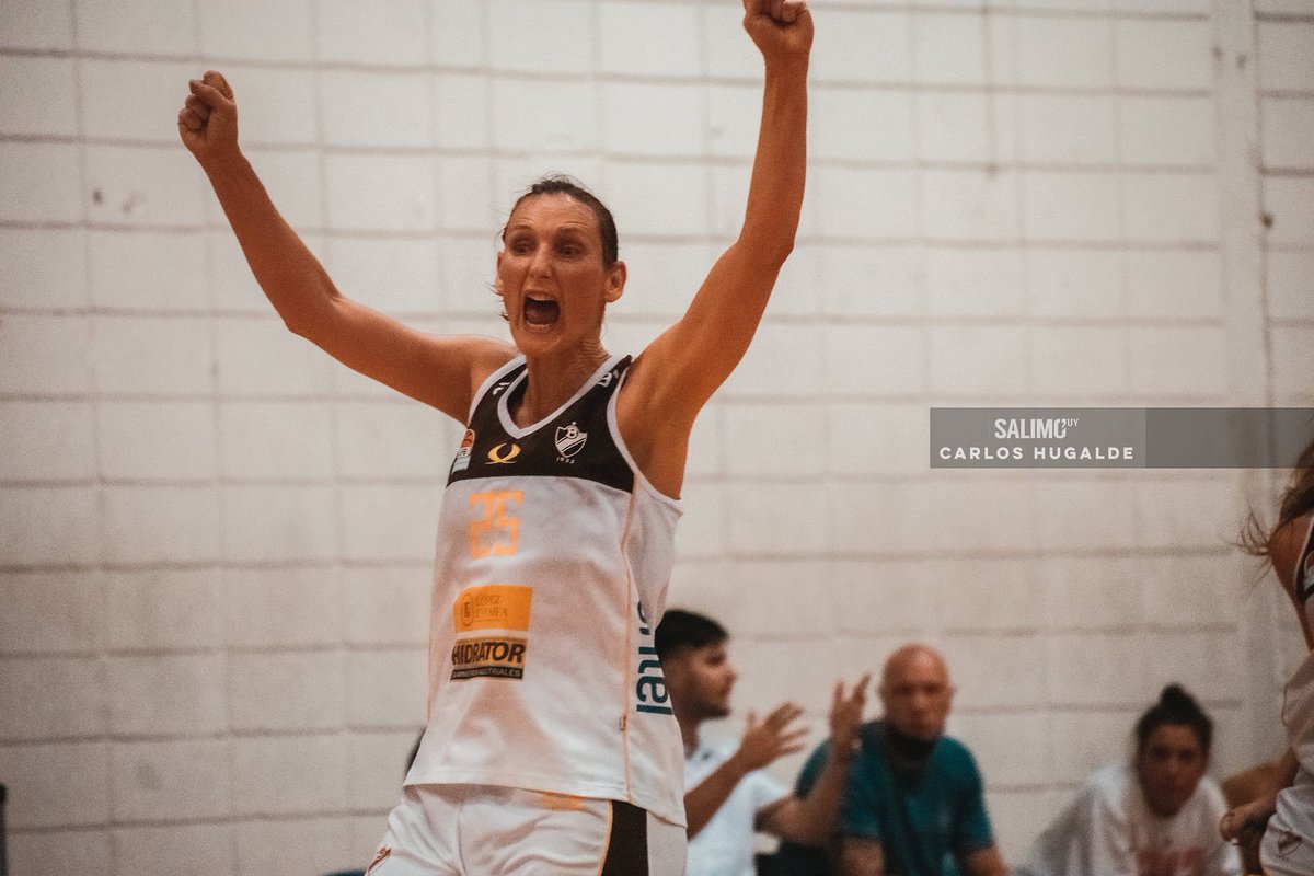 Le damos la bienvenida a Arancha Sureda! Nueva incorporación al plantel mayor del Femenino. Malagueña, 1,81, pivot, viene de jugar en Bohemios en la temporada pasada. Bienvenida Arancha! 
#vamoslaspibas ⛹🏻‍♀️
📸 <a href="/CHugaldeF/">CHugaldeFotografia</a>