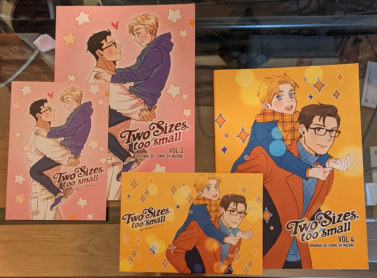 kailaka13's tweet photo. They are here! π₯° Thank you so much @mizo_undou for making this cute series. I adore Ben and Keaton so much. The Untamed fan books were super cute too. I love them all so much.
πππ
#twosizestoosmall https://t.co/Uyde8oTqb3