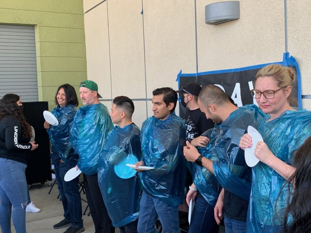 joiknow's tweet photo. @RowlandSchools @NogalesNobles celebrating #NHSPiDay22 https://t.co/jnQgpVLkbe