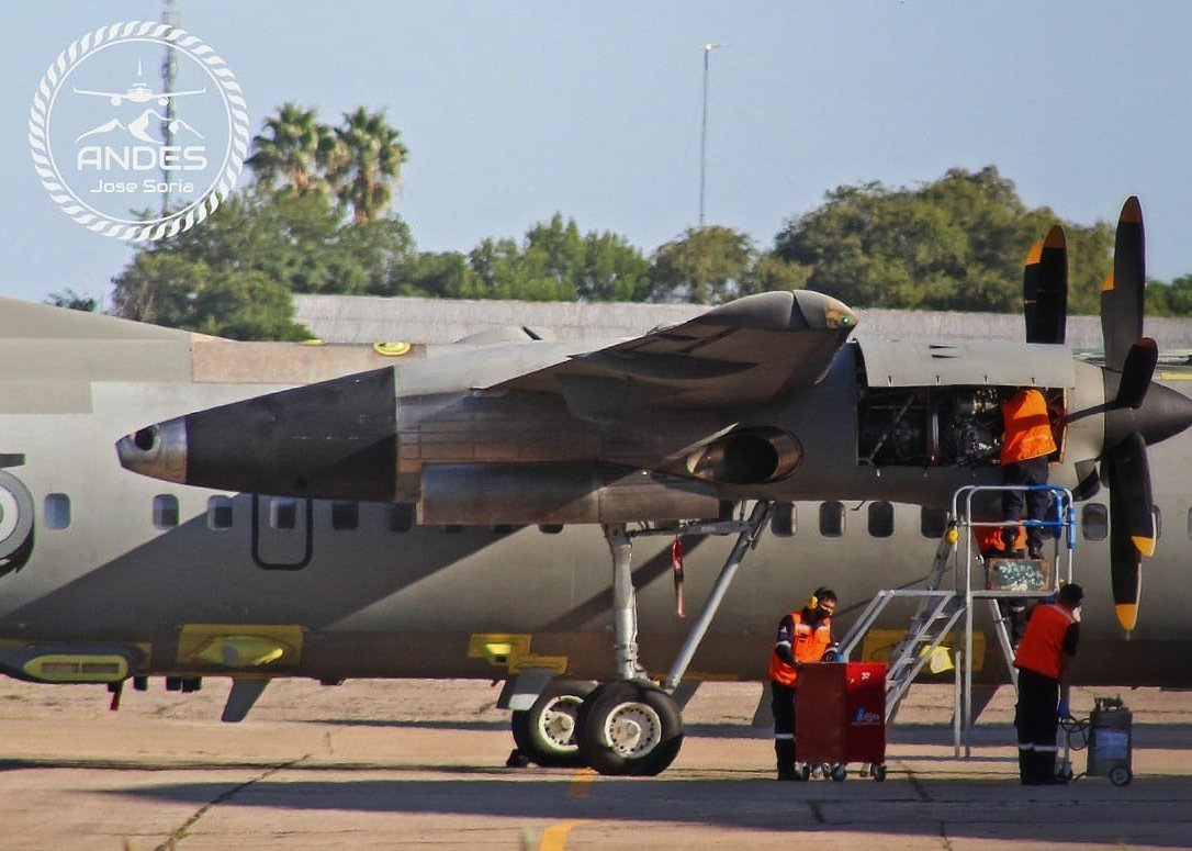 AndeSpotters's tweet photo. Fokker 50 del Escuadrón Aeronaval N°11 de la Marina de Guerra del Perú (AE-567) visto en la plataforma de FAdeA luego de haber recibido las modificaciones para albergar sus nuevos equipos.@MindefPeru @Fokker @AviacionPeruana @FokkerServices @fadea_oficial_ @PucaraD @DefensaNAC https://t.co/rS9crvnAhl