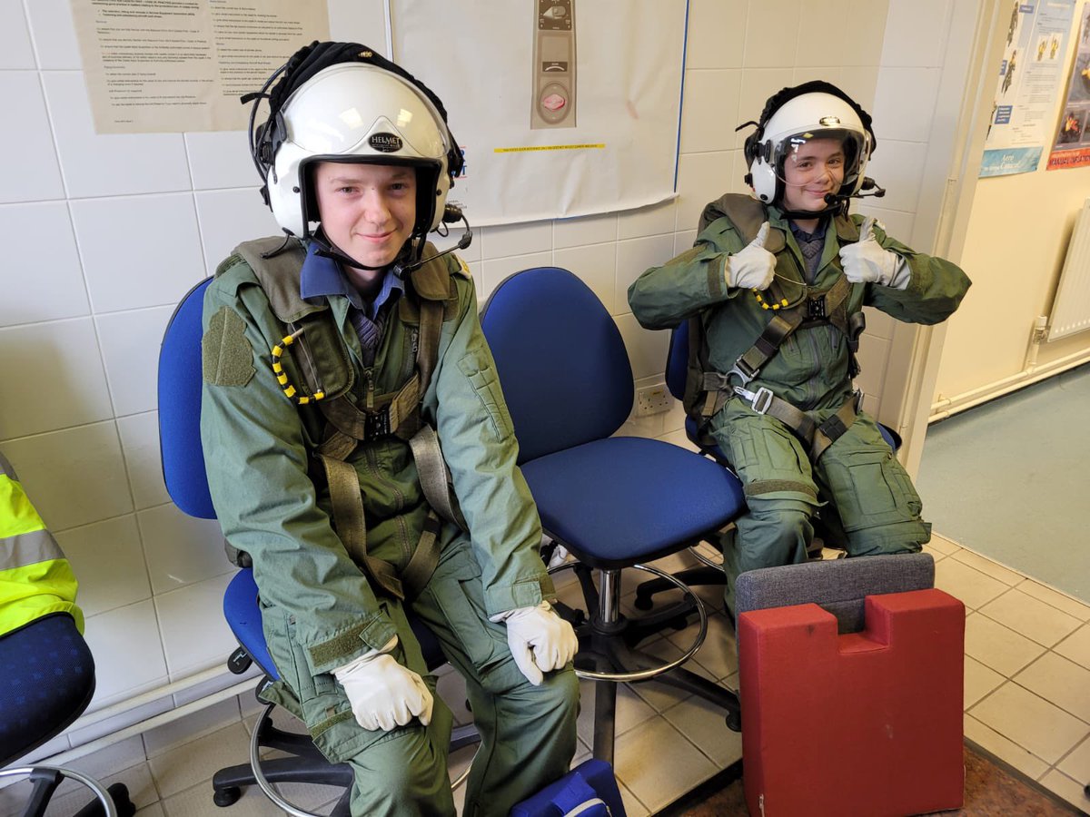 C & E Yorks Wing tweet media