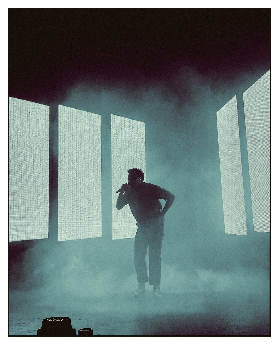 eddddd________'s tweet photo. Baby Keem, The Melodic Blue Tour w/ Tanna Leone. 

Terminal 5, NYC. March 13th, 2022. 

#shotoniphone #themelodicbluetour https://t.co/vyqWtvGNHD