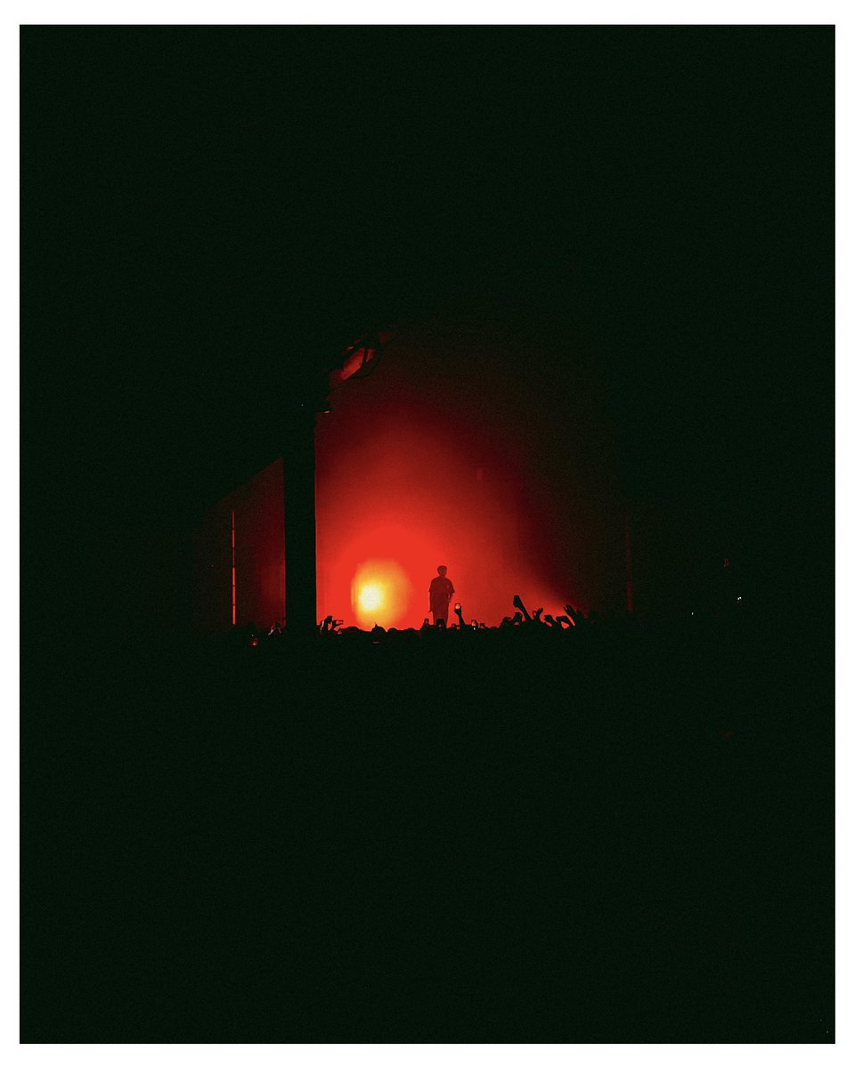 eddddd________'s tweet photo. Baby Keem, The Melodic Blue Tour w/ Tanna Leone. 

Terminal 5, NYC. March 13th, 2022. 

#shotoniphone #themelodicbluetour https://t.co/vyqWtvGNHD